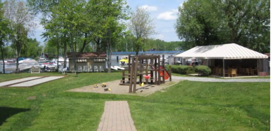 Condo à louer à Magog